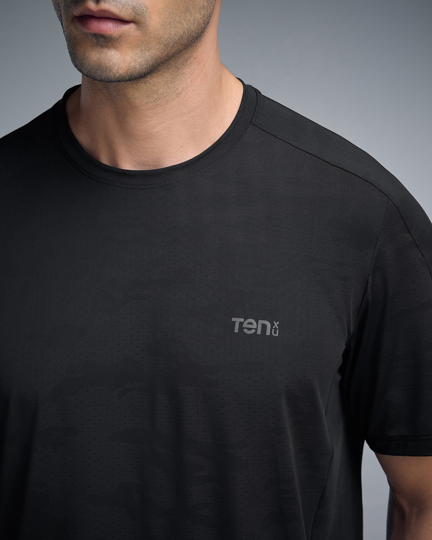 Royal Black/Racing Red