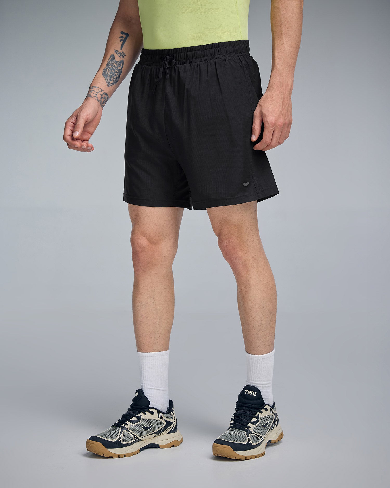 Royal Black/Racing Red