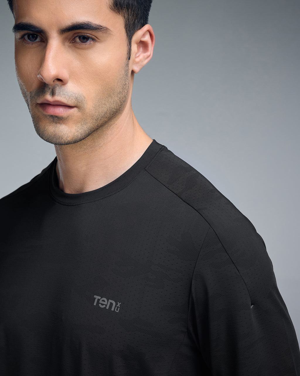 Royal Black/Racing Red