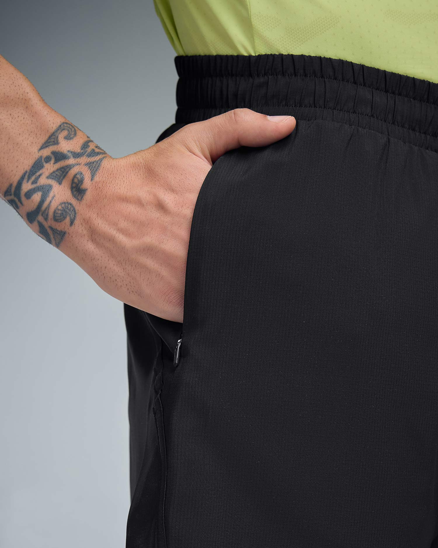 Royal Black/Racing Red